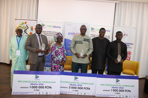 Awarding of UEMOA Excellence Awards to Journalists in Dakar, on the sidelines of FIPE-UEMOA