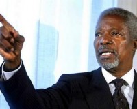 Koffi Annan doigt