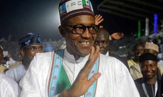 Nigeria: Muhammadu Buhari priorise les projets de développement dans le budget 2016