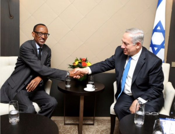 Benjamin Netanyahu a été accueilli à Kigali par le Président Kagame