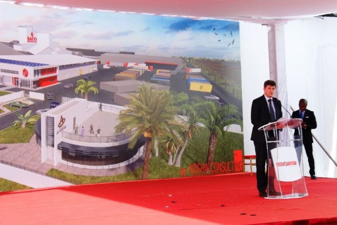 Pose-Premiere-Pierre-Extention-Usine-SACO-0009