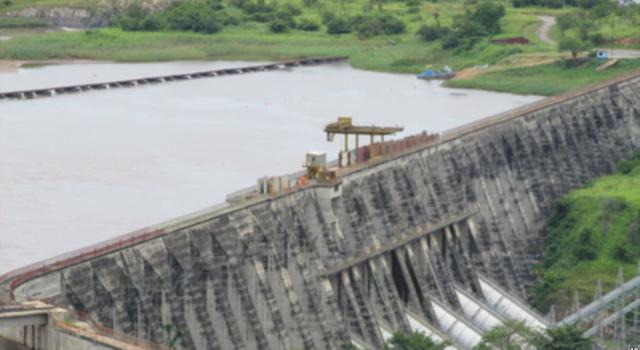 la_centrale_hydroelectrique_d_617834178_inga_barrage_17_004_640_350_1