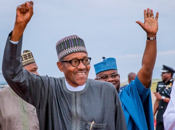 Bousculé par l’inflation à deux chiffres, le Nigeria augmente le salaire minimum