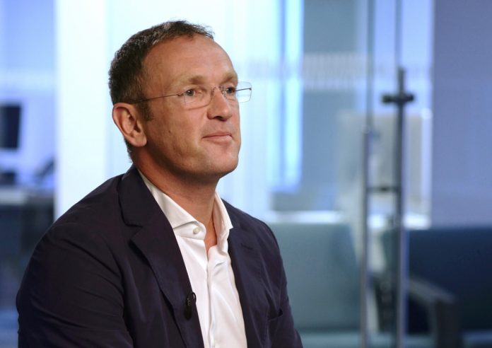 Bos Van Dijk, PDG de Naspers