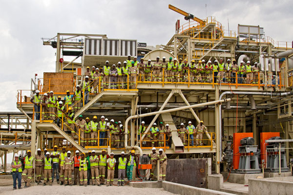 B2Gold acquiert 50% du capital d’AngloGold Ashanti Ltd