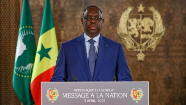 Flambée des prix au Sénégal : Macky Sall lance un appel à la « mobilisation générale »