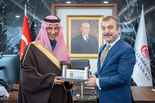 L’Arabie saoudite dépose 5 milliards de dollars à la Banque centrale de Turquie