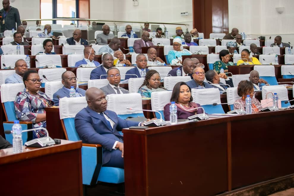 Togo : les députés adoptent la nouvelle Constitution en 2e lecture
