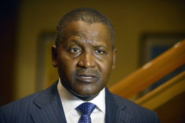 Fitch dégrade la note de Dangote Industries