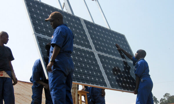 La BAD injecte 8 millions USD dans le projet solaire Ilute en Zambie