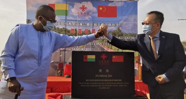 Guinée-Bissau : le président Embaló inaugure la première autoroute du pays, financée par la Chine