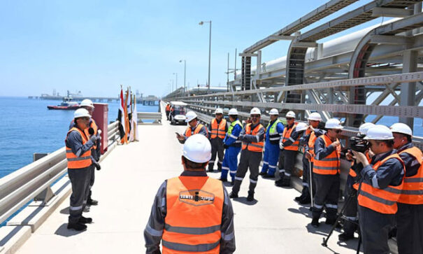 Égypte : un 3e navire de regazéification pour tripler la capacité d’importation de GNL
