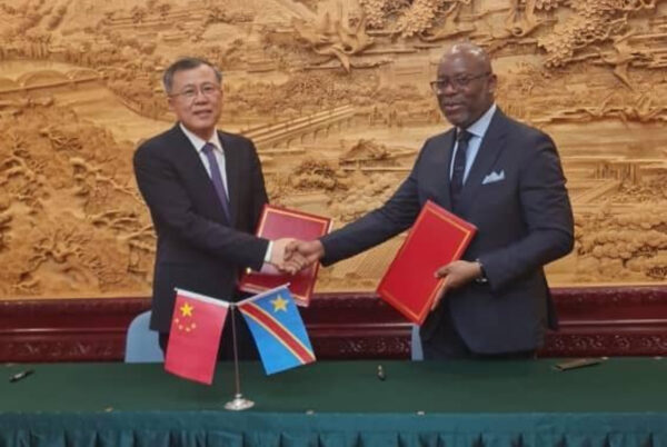 RDC–Chine : l’ARCA et la NFRA signent un accord stratégique pour renforcer la régulation du secteur des assurances