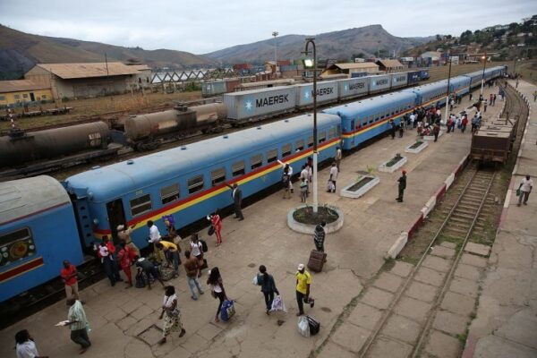 RDC : signature d’un contrat de 257 millions USD pour la modernisation du chemin de fer Kisangani–Ubundu