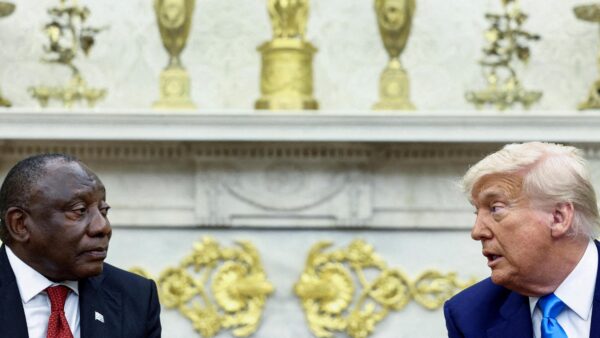 Les États-Unis imposent 30 % de droits de douane sur les produits sud-africains