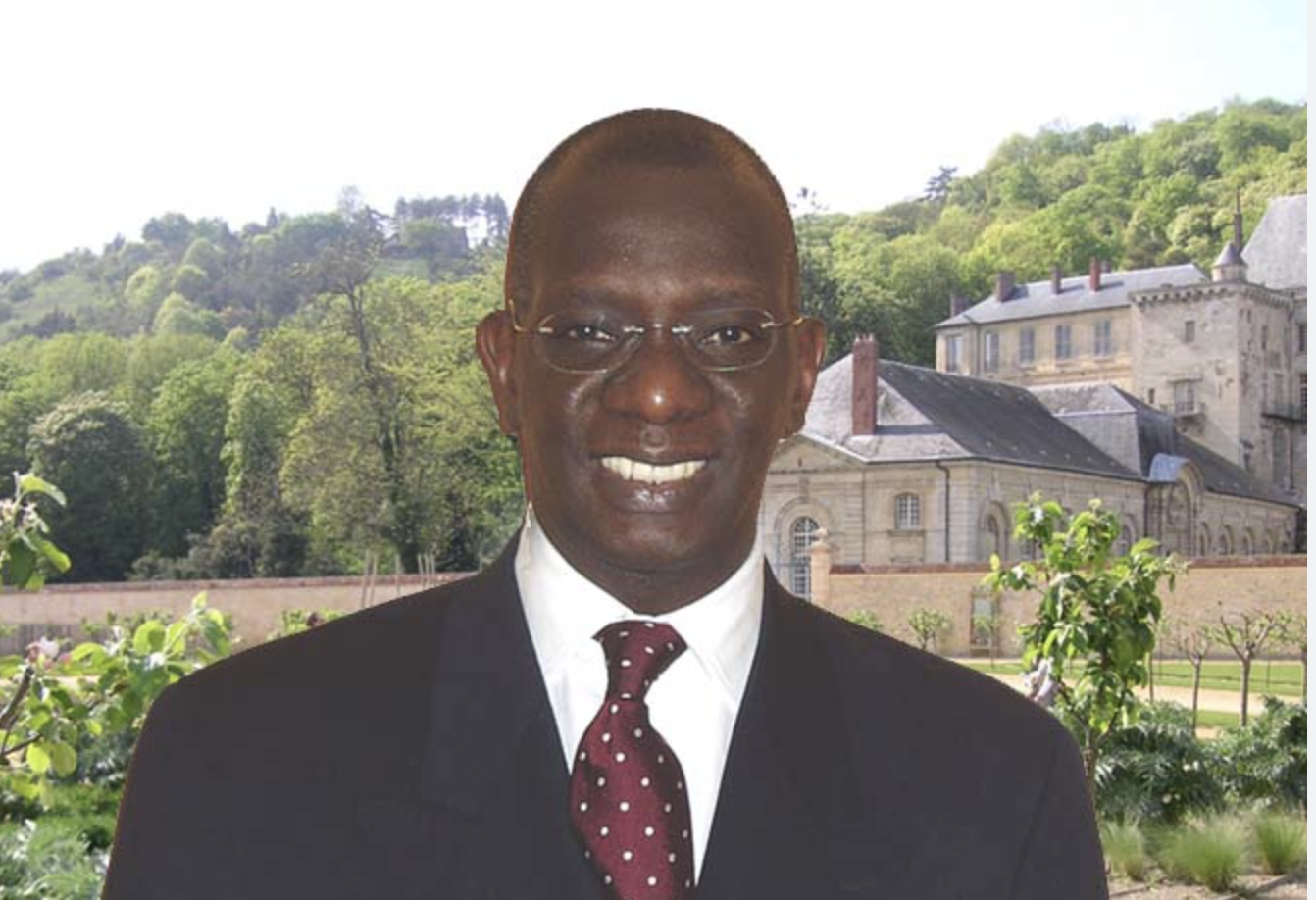 l-afrique-face-au-cr-puscule-occidental-une-aube-de-sens-partir-du