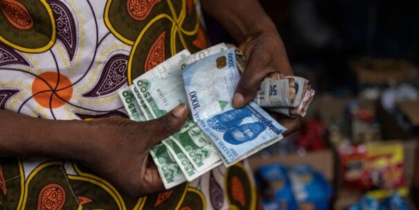 Nigeria : le naira reste sous pression malgré une intervention de la banque centrale