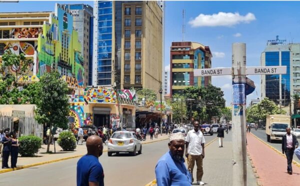 Afrique de l’Est : les envois de fonds menacés par les tensions au Moyen-Orient, alerte la Banque mondiale
