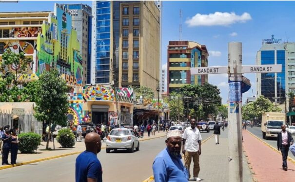 Kenya : un projet de loi conditionne l’assurance automobile au contrôle des émissions polluantes