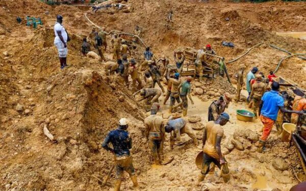 Le Zimbabwe réserve l’exploitation aurifère à petite échelle à ses seuls citoyens