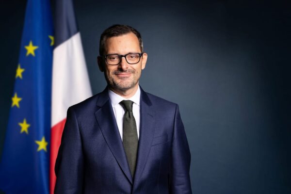 Interview avec Emmanuel Besnier, ambassadeur de France en Mauritanie
