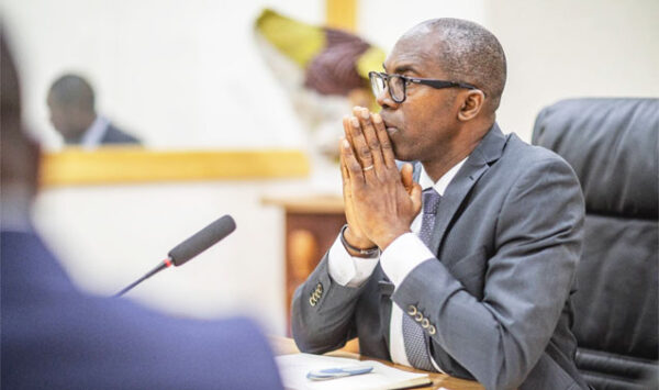 Gabon : les députés retoquent le projet de loi Minko sur le crédit bancaire
