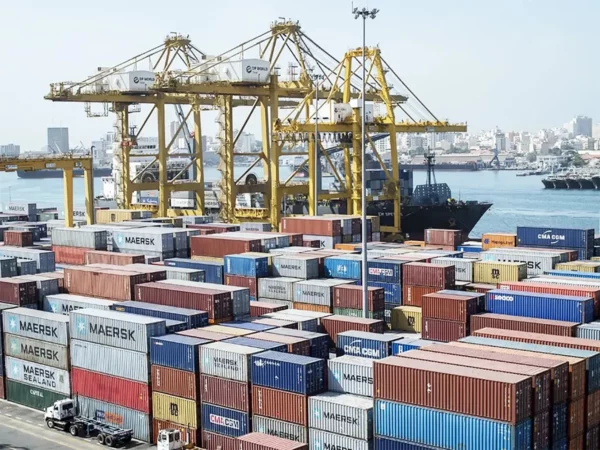 Sénégal : Baisse de 2,6% des prix des produits exportés en avril 2026