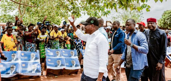 S’endetter est un métier : ce que l’Afrique peut apprendre du Bénin (Finactu)