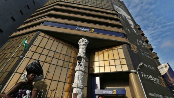 Nigéria: First HoldCo instaure un dividende minimum de 60 % du bénéfice annuel