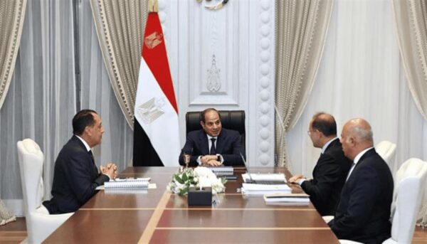Égypte : Al-Sissi approuve l’émission de sukuk fiscaux pour réduire les besoins de financement et le coût de la dette