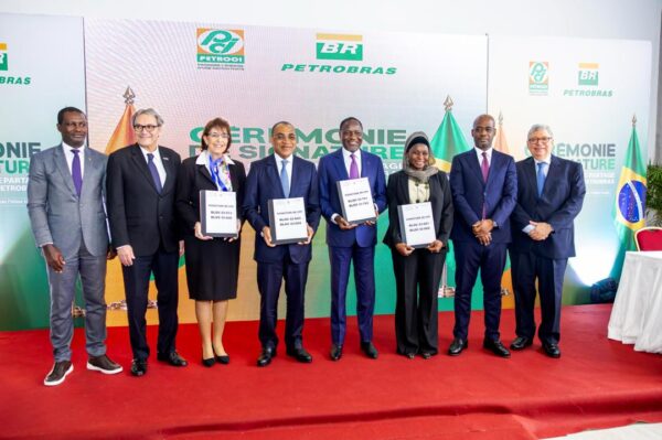 Hydrocarbures : huit contrats historiques signés entre la Côte d’Ivoire et le géant brésilien Petrobras