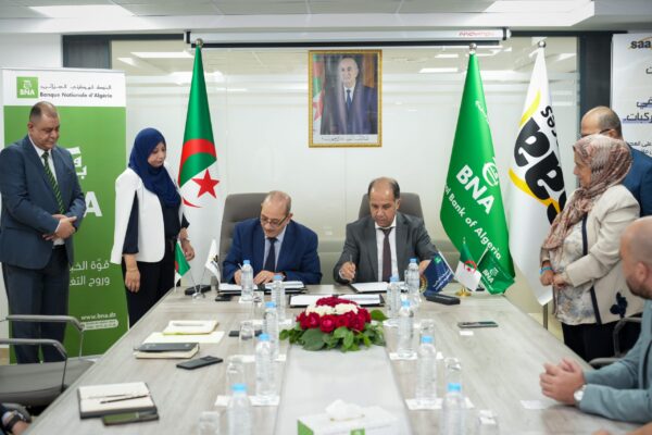 Algérie : la SAA et la BNA associent crédit bancaire et assurance pour l’acquisition de 10 000 bus